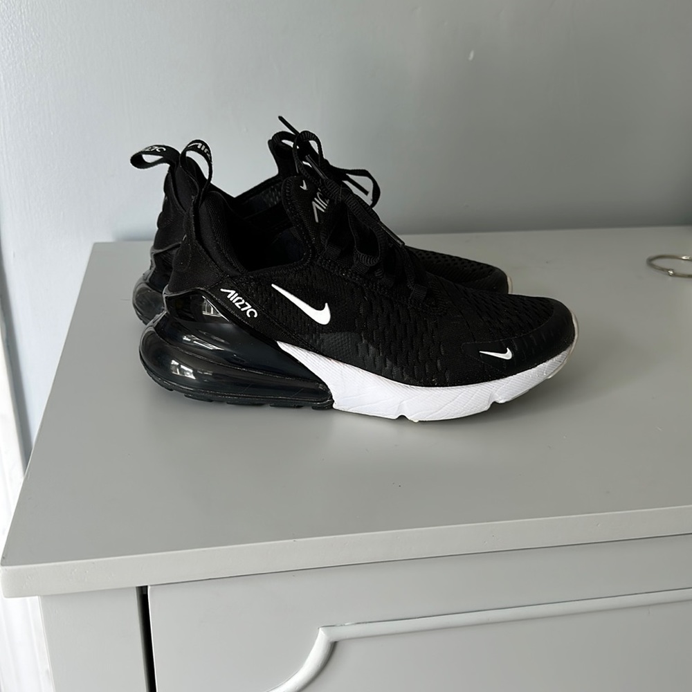 Women’s Nike Air 7c